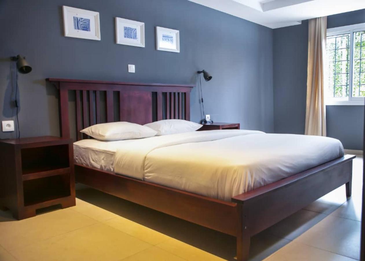 Riad Prince Louis Yaoundé Kültér fotó