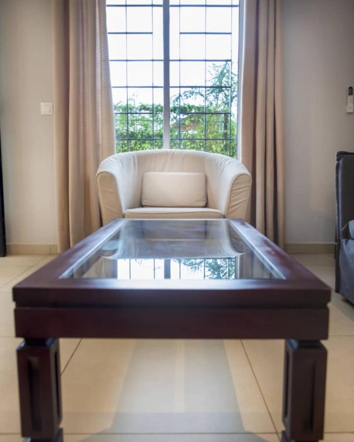 Riad Prince Louis Yaoundé Kültér fotó