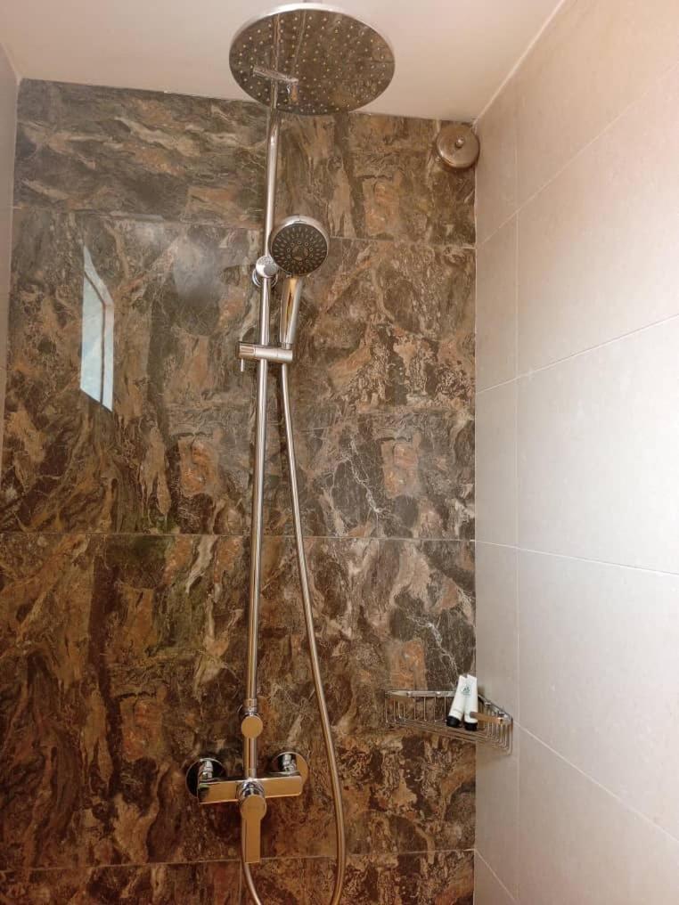Riad Prince Louis Yaoundé Kültér fotó